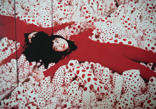 Yayoi Kusama in infinity room